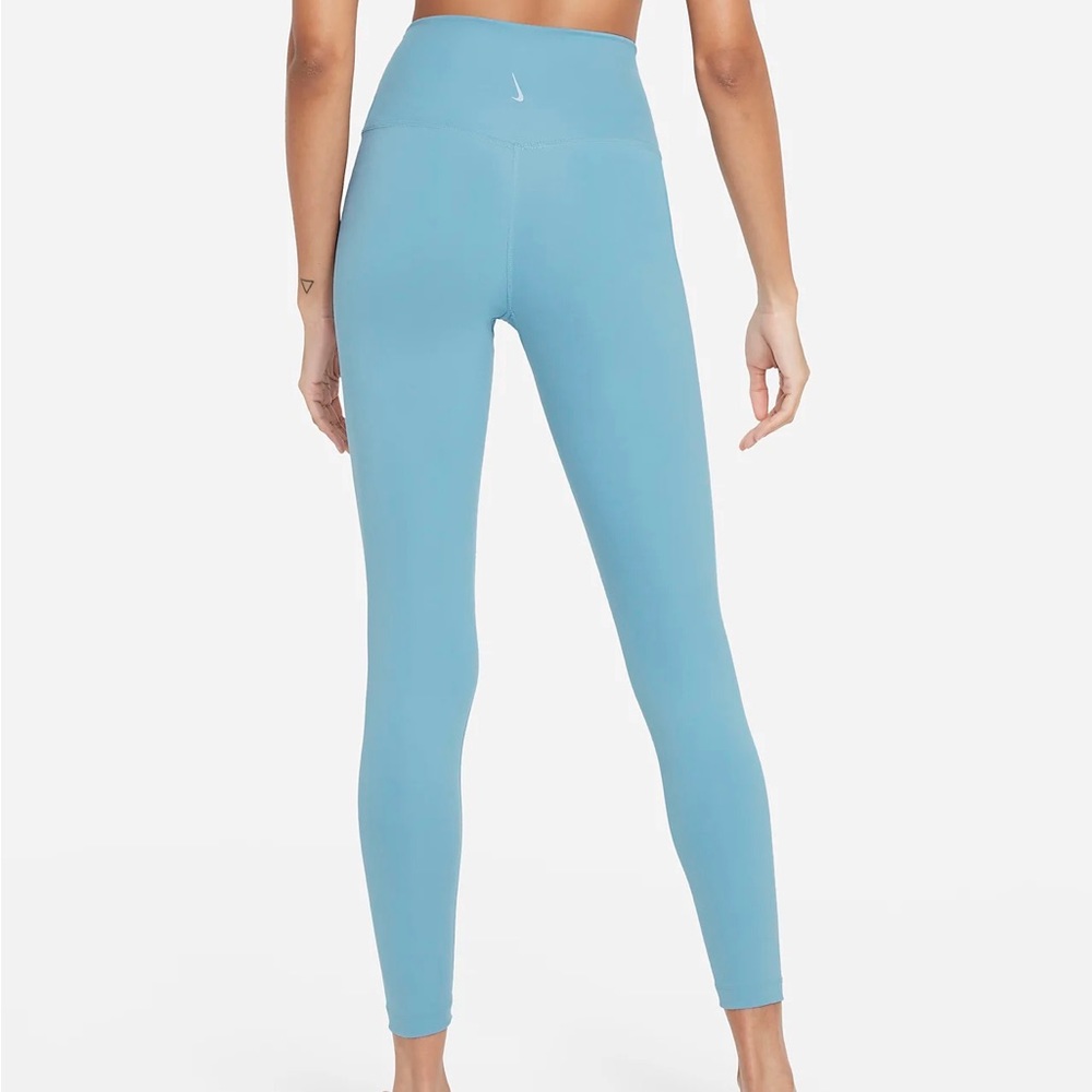 nike yoga high rise 7/8 length light blue leggings
